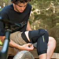 G-Form Pro Rugged 2 Knee Black